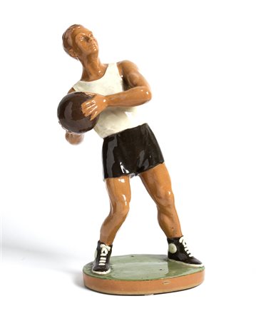 MANIFATTURA ITALIANA GIOCATORE di BASKET Scultura in ceramica dipinta, h 42...