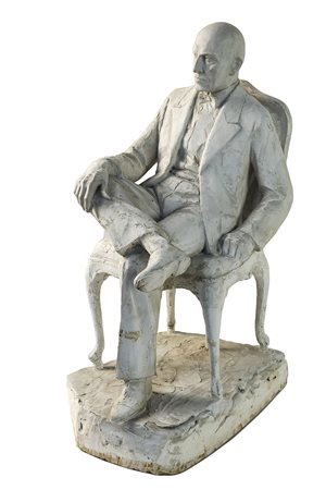 SCULTORE DEL XX SECOLO Uomo seduto Scultura in gesso, h 49 cm