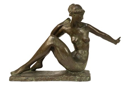 ENRICO MAZZOLANI L’ estate, 1934 Scultura in bronzo, 44 x 65 x 20 cm Firma in...