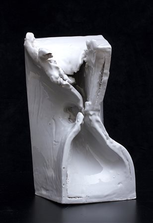 GIACINTO CERONE Fuochi Fatui, 1999 Ceramica smaltata, h 34 cm Firma, titolo e...