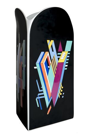 MARCELLO MORANDINI Vaso “Alfabeto”, Anni ‘80 Porcellana dipinta, h 28 cm...