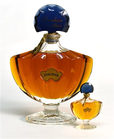 GUERLAIN ñ "Shalimar", lotto composto da una bottiglia grande e una piccola