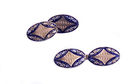 Gemelli con smalto . oro 18 Kt. Peso lordo gr. 6,30