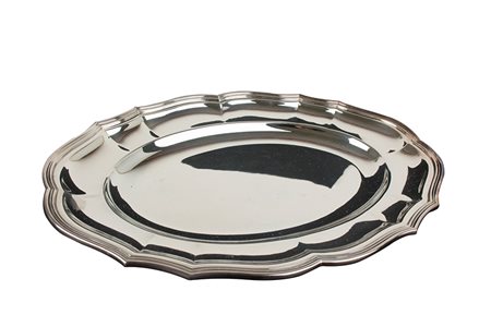 3 piatti da portata . Arg 800 /°°° gr. 3.800