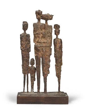 PINO CONTE (Palo 1911 - 1997) La famiglia Scultura in bronzo, cm. 43 x 23 x 6...