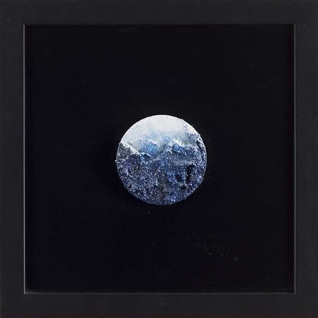 PAOLA ROMANO (Monterotondo 1950) Luna azzurra, 2013 Tecnica mista e acrilico...