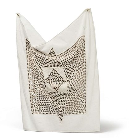 FRANCESCO GRANITO (Apricena 1954) Stendiamo un velo pietoso, 2015 Scultura in...