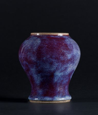 Arte Cinese Vaso in porcellana con invetriatura flambé Cina, dinastia Qing....