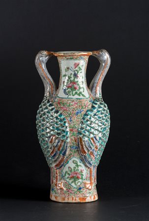 Arte Cinese Vaso in ceramica in stile Canton decorato con fenici in rilievo...