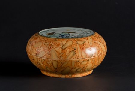 Arte Cinese Scatola circolare in porcellana dipinta con due quaglie Cina,...