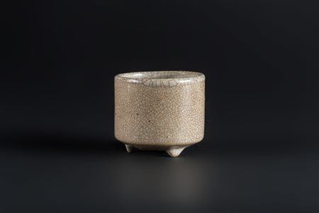 Arte Cinese Porta pennelli tripode in porcellana con invetriatura geyao Cina,...