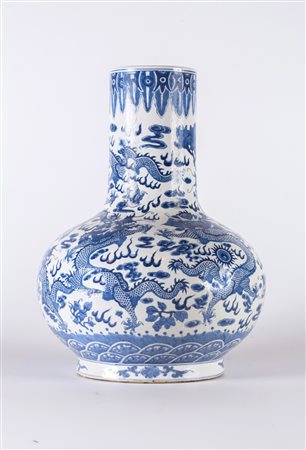Arte Cinese Grande vaso in porcellana bianco/blu dpinto con dragoni Cina,...