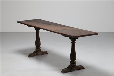 MANIFATTURA DEL XVII SECOLO Tavolo fratino. . Cm 205,00 x 78,00 x 58,00. Sono...