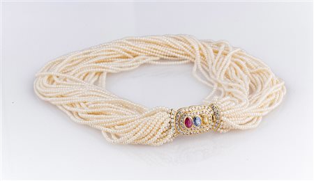 Collana Torchon con 37 fili di perle coltivate e fermezza in oro 18kt con 3...