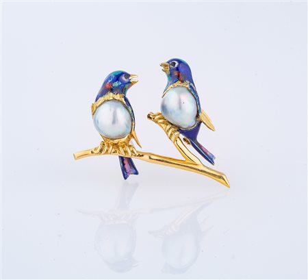 Spilla uccellini e perle e oro gr 11.80. . . [Nessun Autore] . . .