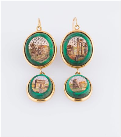 Orecchini in oro malachite e micromosaico gr 22. . . [Nessun Autore] . . .