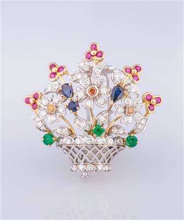 Spilla a cestino, diamanti cts. 0,65 circa, rubini cts. 0,45 circa, zaffiri...