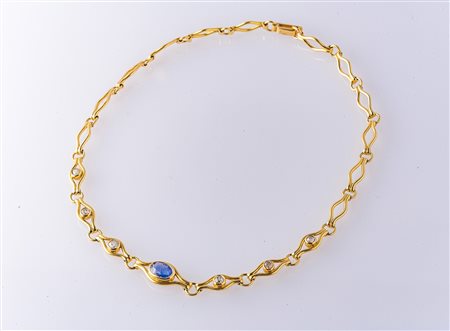 BULGARI Collana anni '70 con zaffiro centrale cts 2.50 circa e sei diamanti...