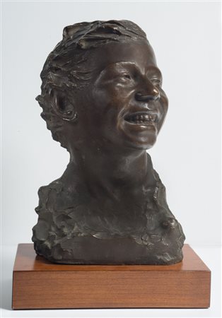 Agostino Giovannini Testa di ragazzo sorridente. Bronzo. Altezza: mm 330. La...